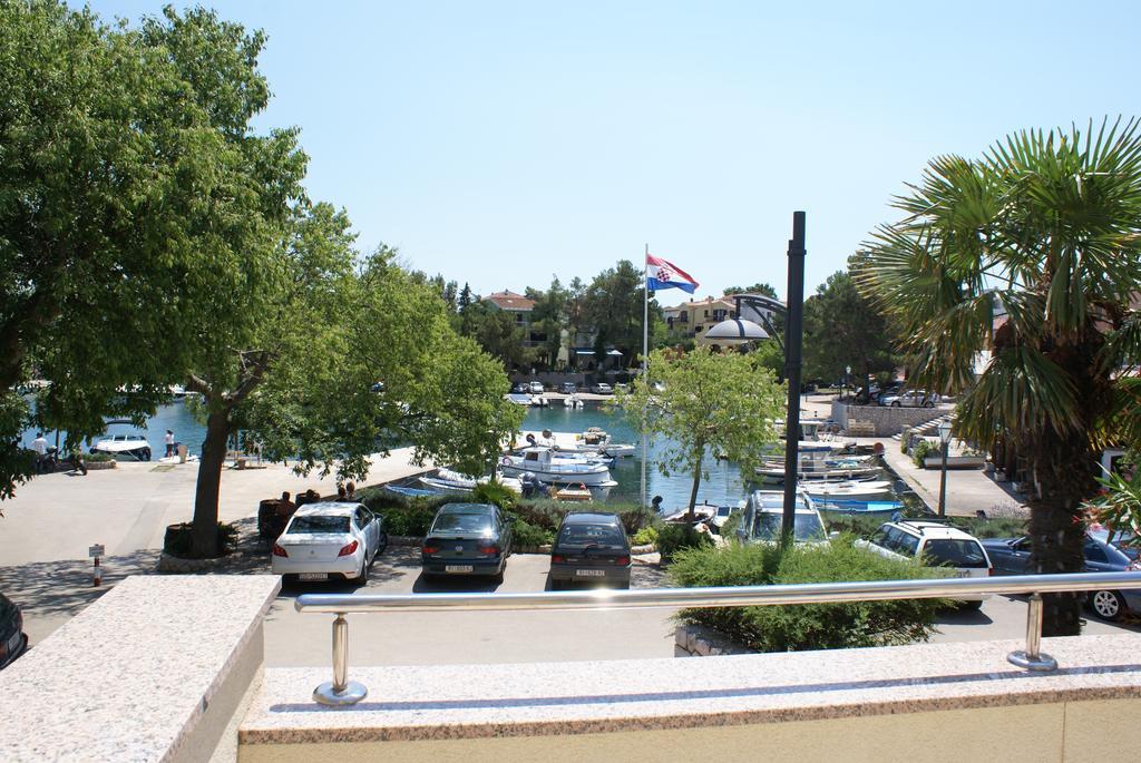 Apartment Adria Sun Porat  Exterior foto